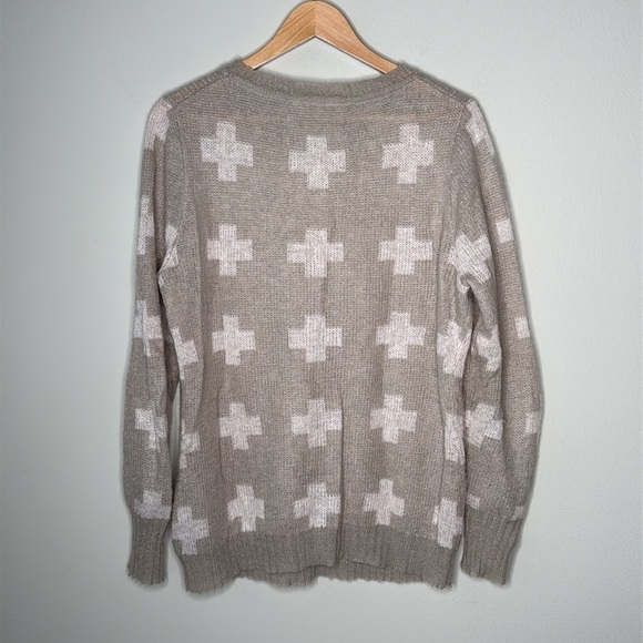 Press Nordstrom Kid Mohair Blend Cross Lightweight Crewneck Sweater Taupe Large - Picture 4 of 7